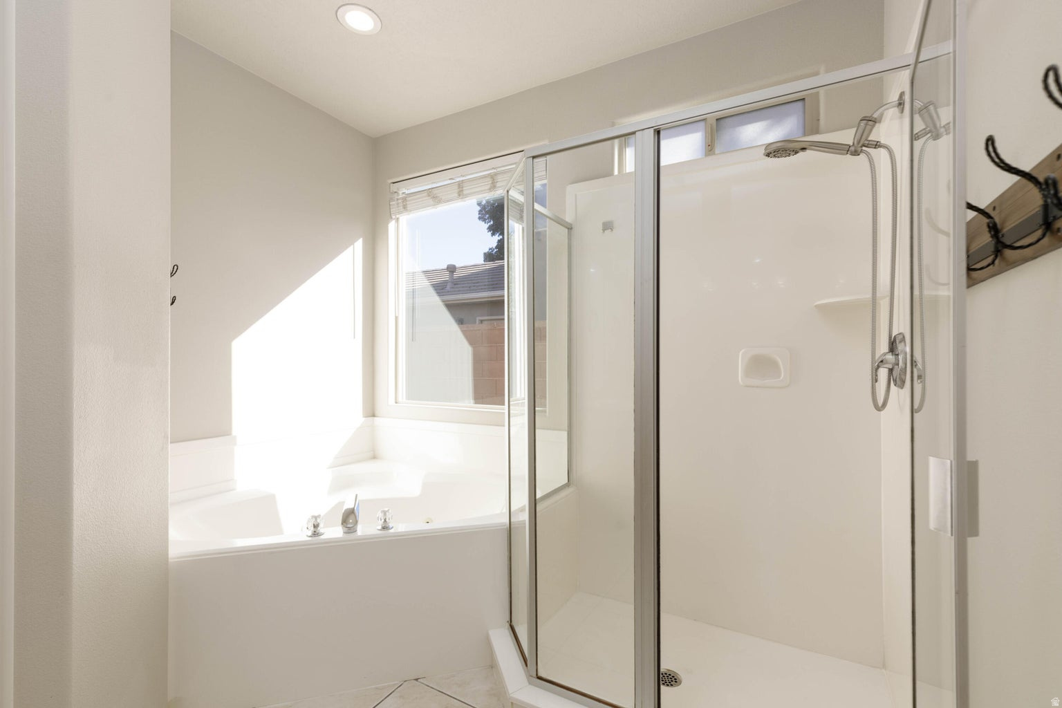 RIVER SHADOW EST - Residential