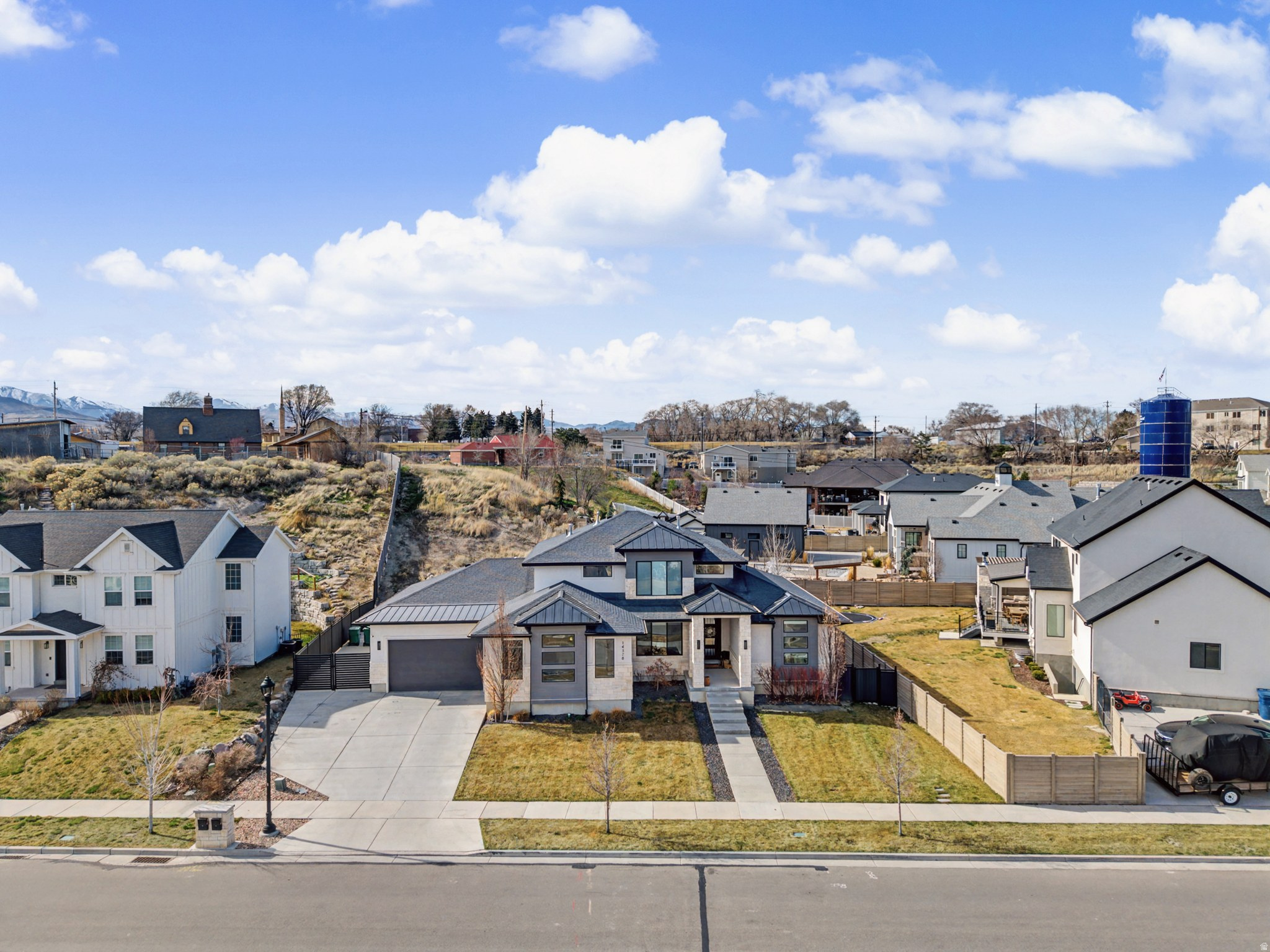 WOOD DUCK HOLLOW - Residential
