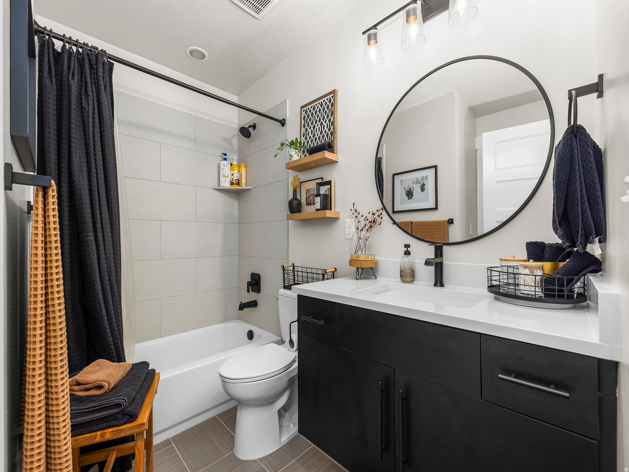 WOOD DUCK HOLLOW - Residential