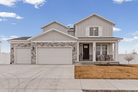Tiny photo for 2735 S SHORELINE DR, Syracuse, UT 84075 (MLS # 2133685)