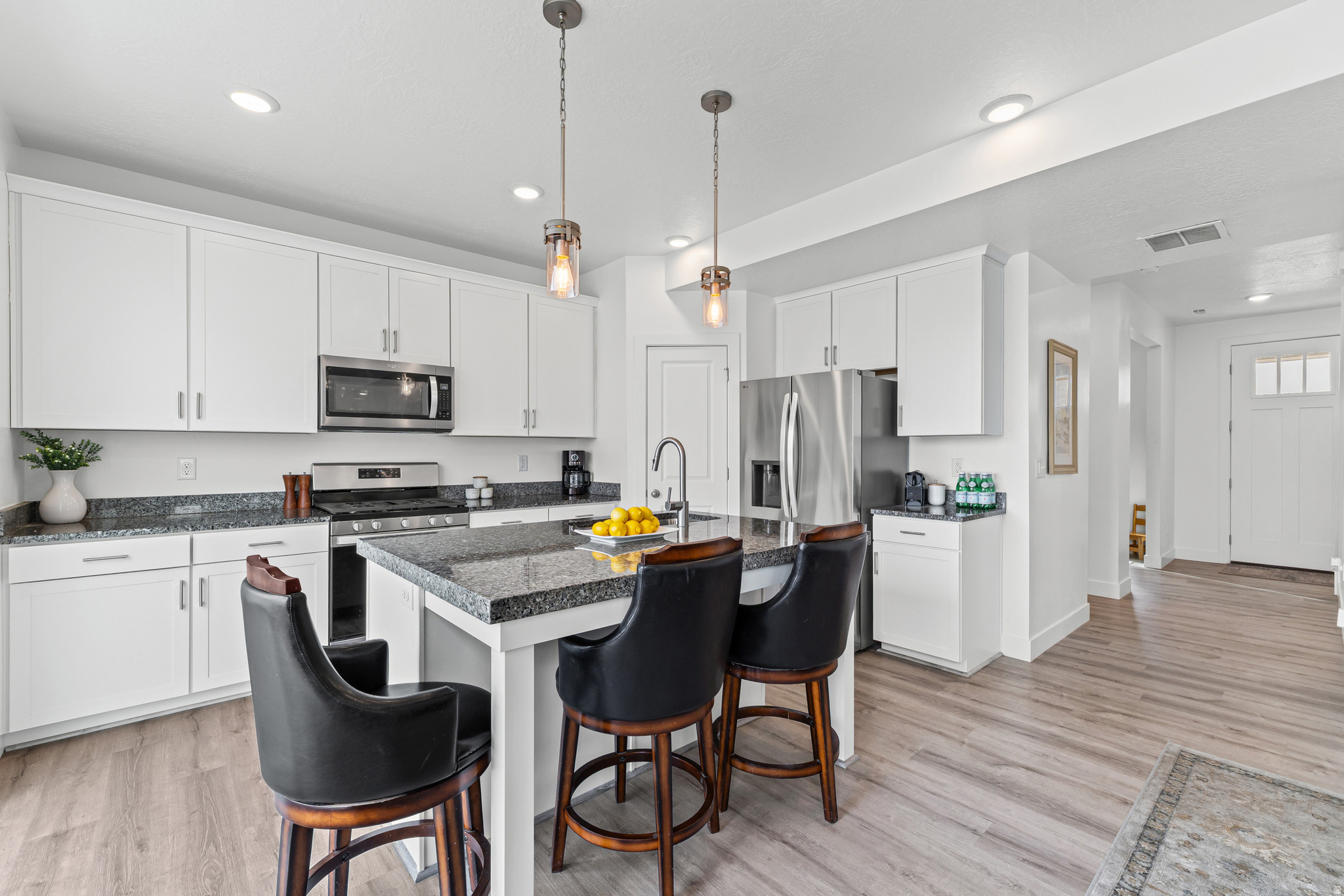 SHORELINE - Residential