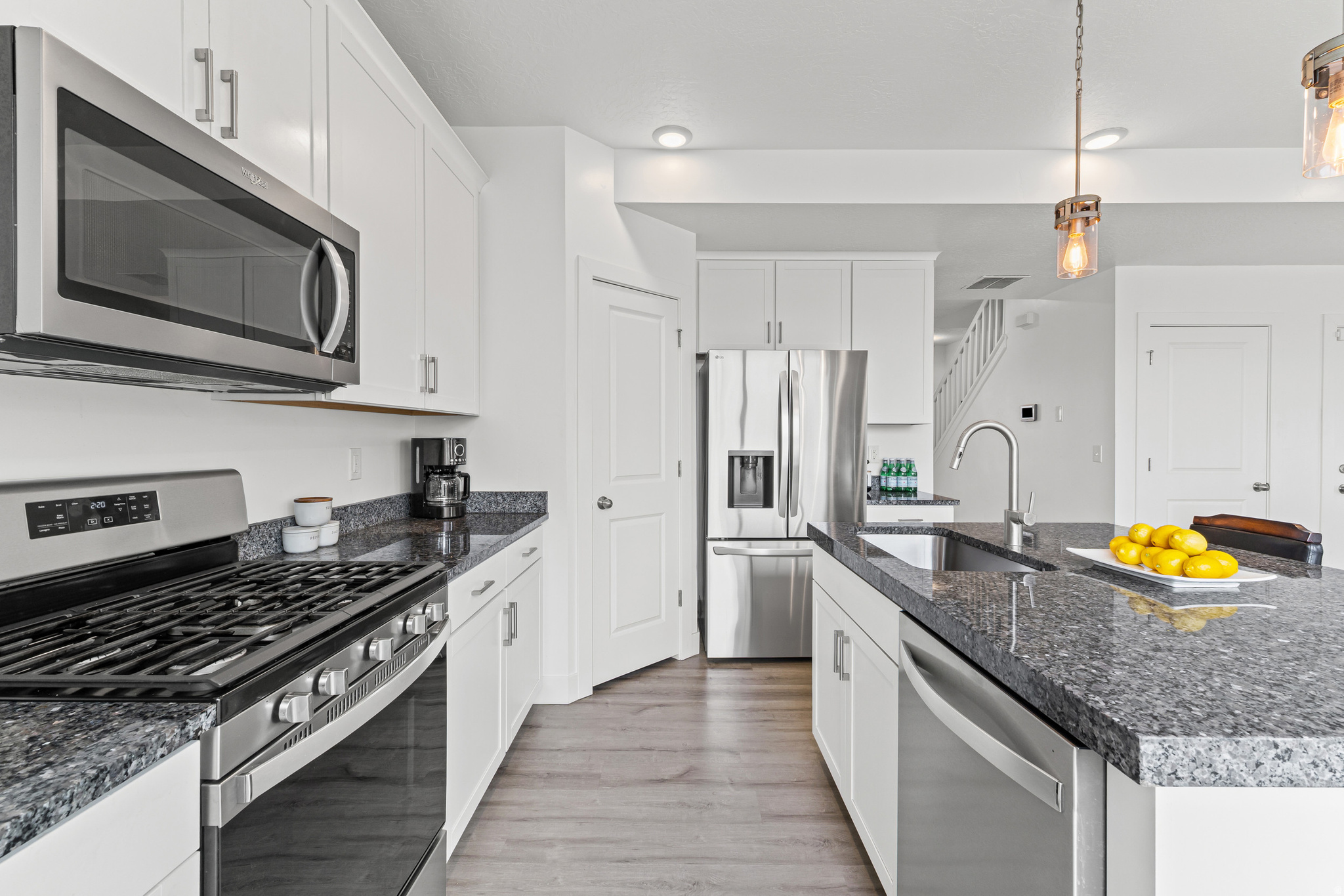 SHORELINE - Residential