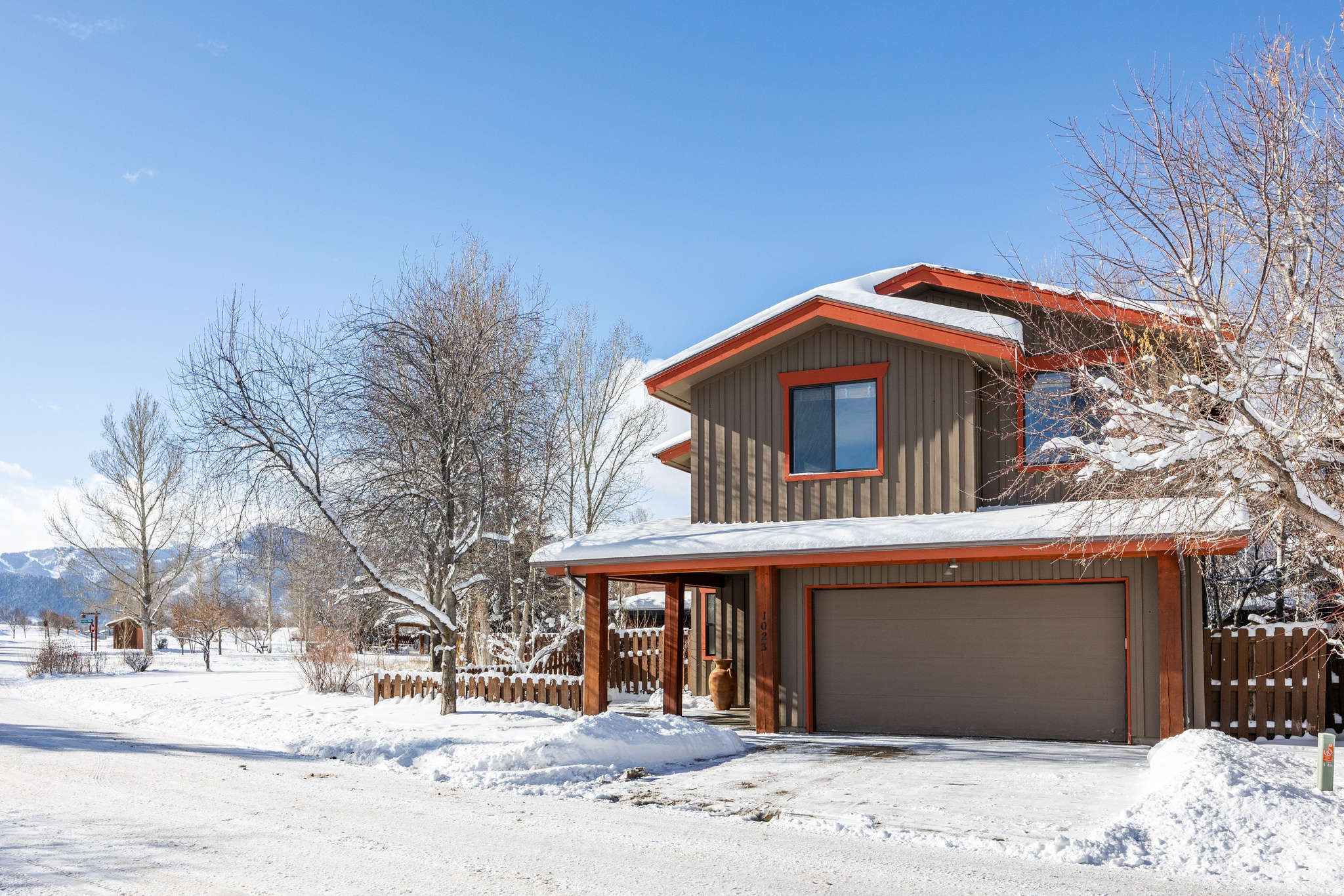 BLACKHAWK STATION - Residential