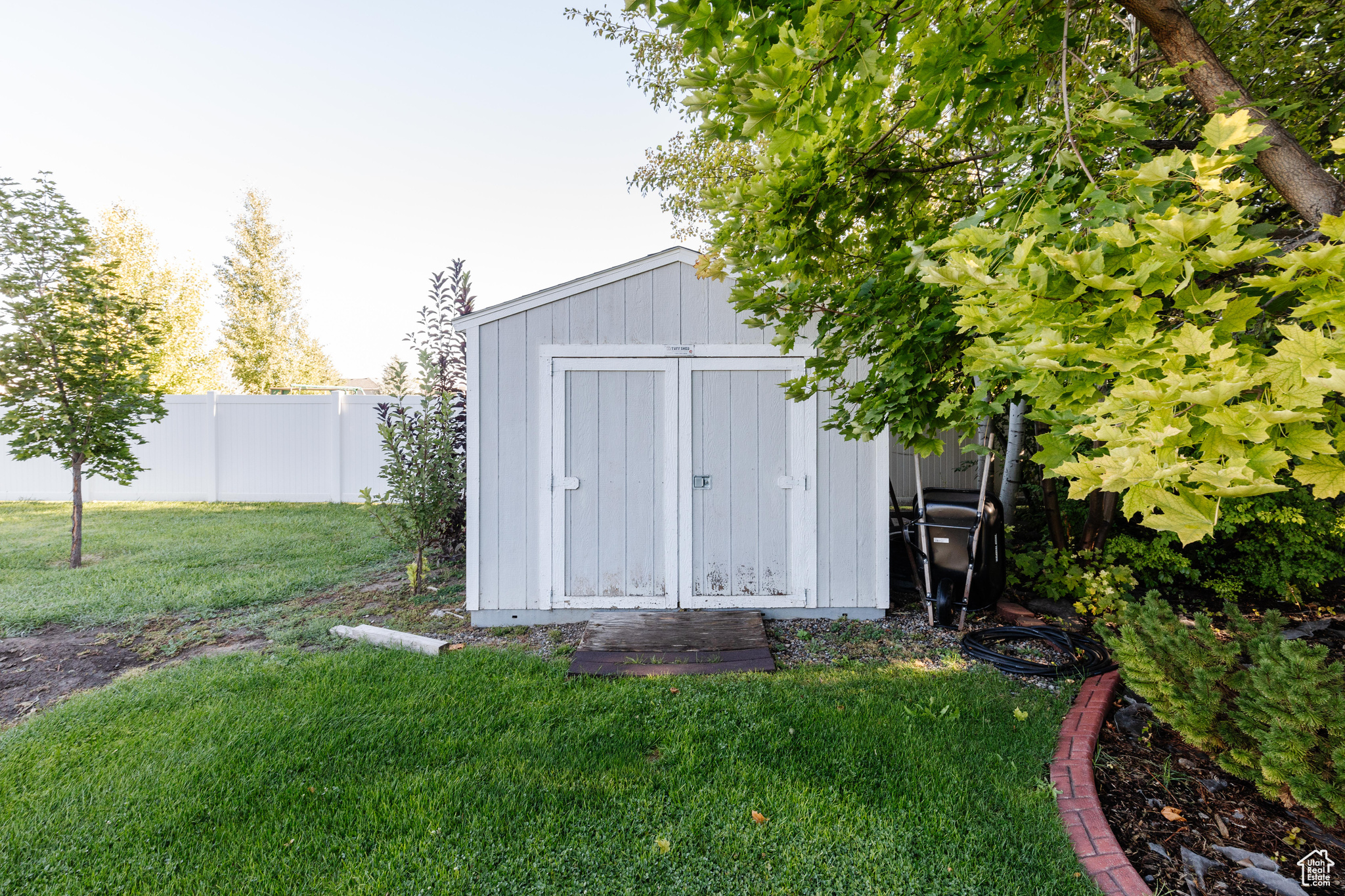 NIBLEY GARDEN ESTATES PH 5 - Residential