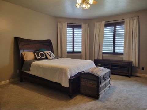 Tiny photo for 2428 W SILVERPOINT WAY S, Bluffdale, UT 84065 (MLS # 2123117)