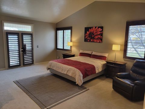 Tiny photo for 2428 W SILVERPOINT WAY S, Bluffdale, UT 84065 (MLS # 2123117)