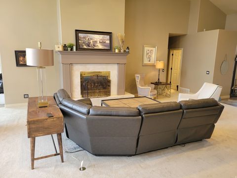 Tiny photo for 2428 W SILVERPOINT WAY S, Bluffdale, UT 84065 (MLS # 2123117)