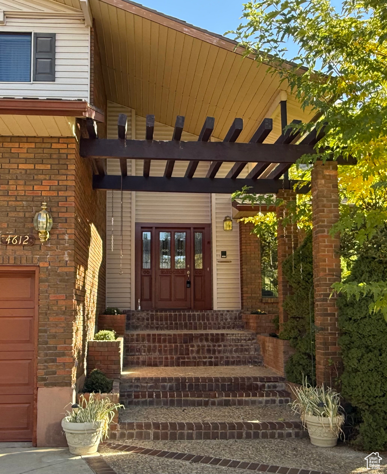 SHERWOOD HILLS - Residential