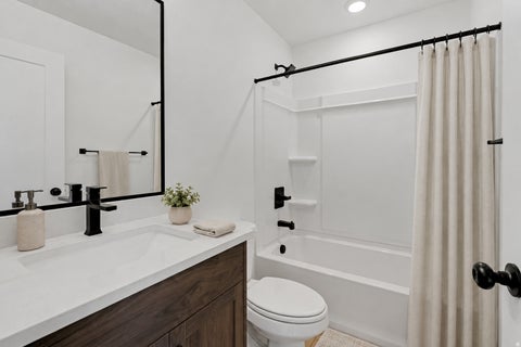 Tiny photo for 850 E MAPLEHURST DR #113, Murray, UT 84107 (MLS # 2185236)