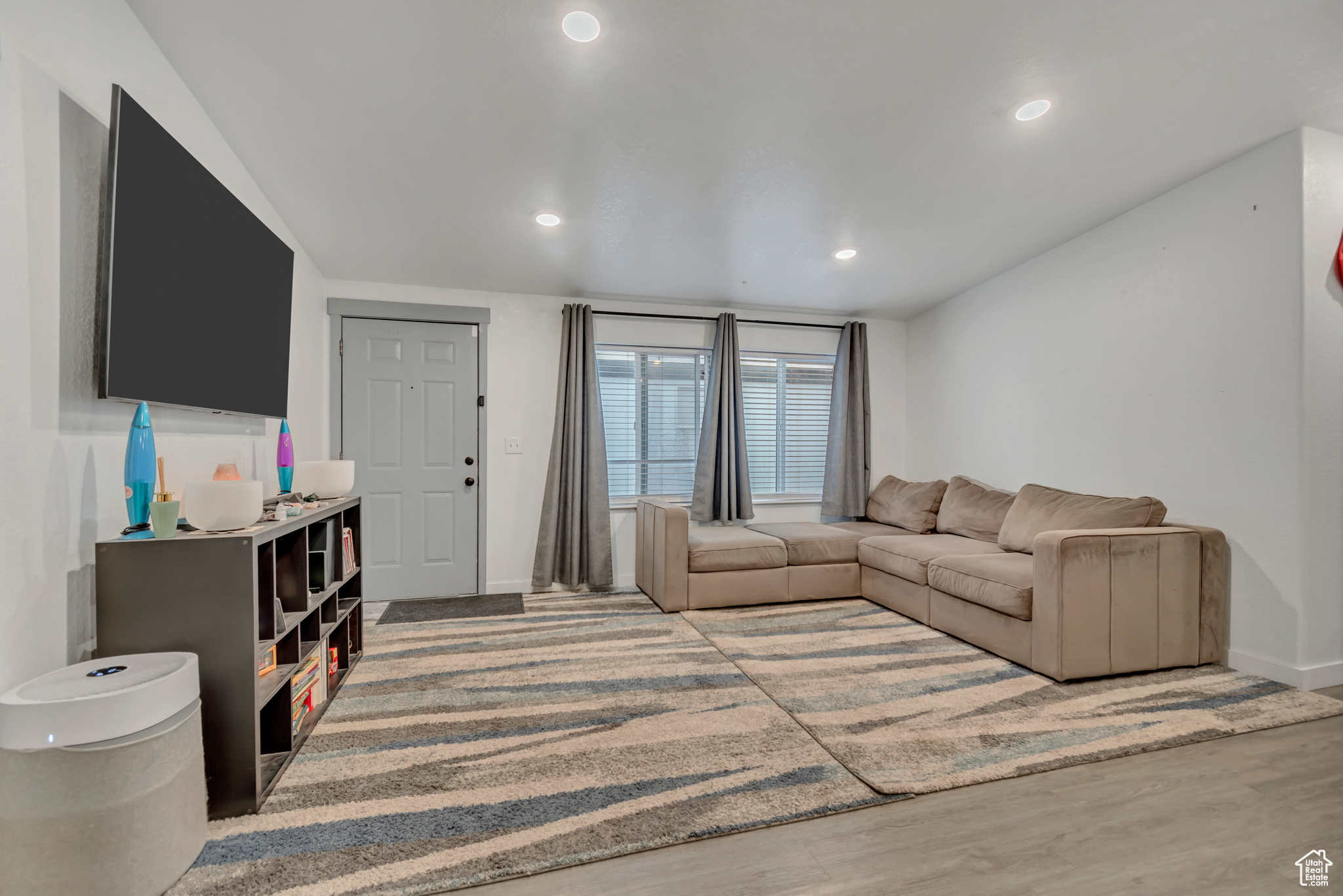 RIVERSIDE MHC - Residential