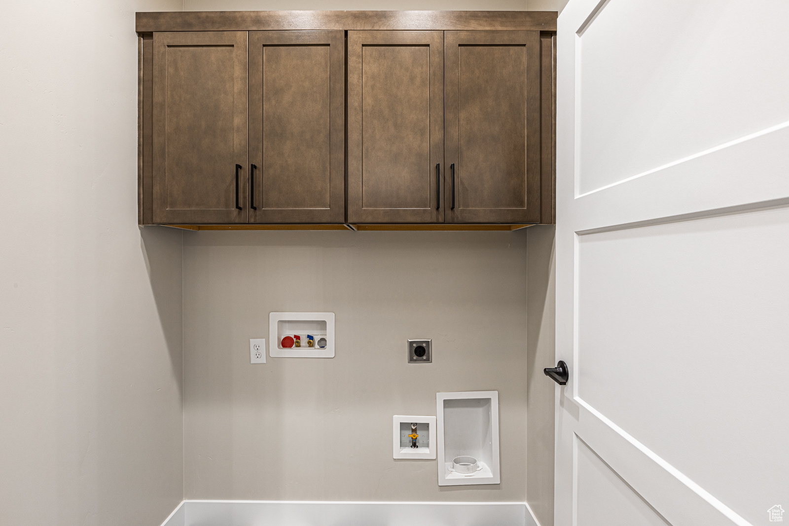 WILLOW ESTATES - Residential