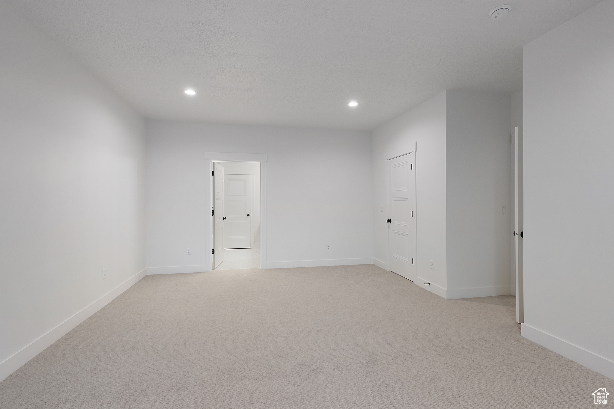 DAYBREAK - Residential