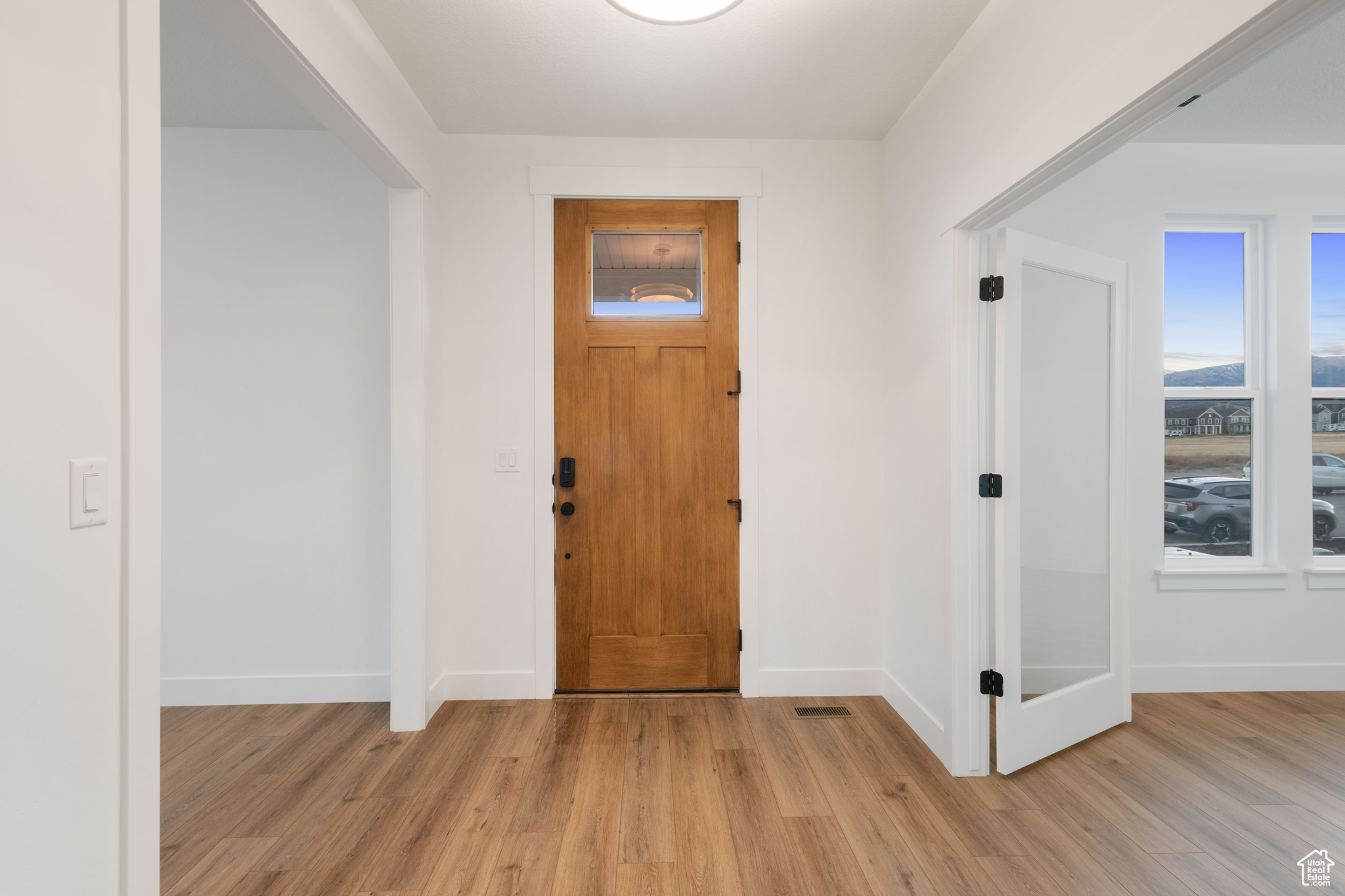 DAYBREAK - Residential