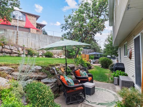 Tiny photo for 557 S MOSS HILL DR, Bountiful, UT 84010 (MLS # 2173625)