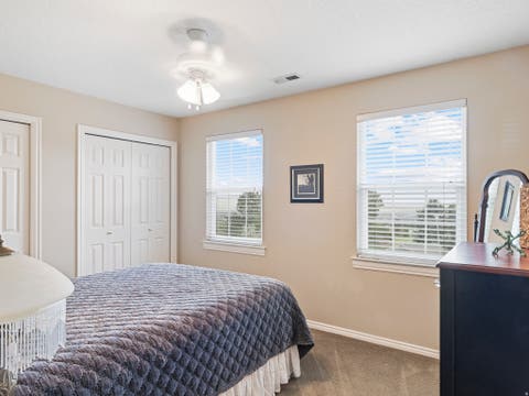 Tiny photo for 557 S MOSS HILL DR, Bountiful, UT 84010 (MLS # 2173625)