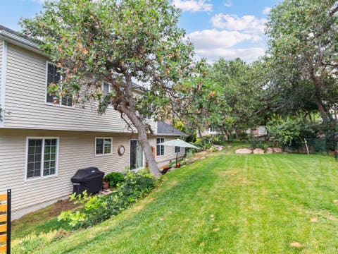 Tiny photo for 557 S MOSS HILL DR, Bountiful, UT 84010 (MLS # 2173625)