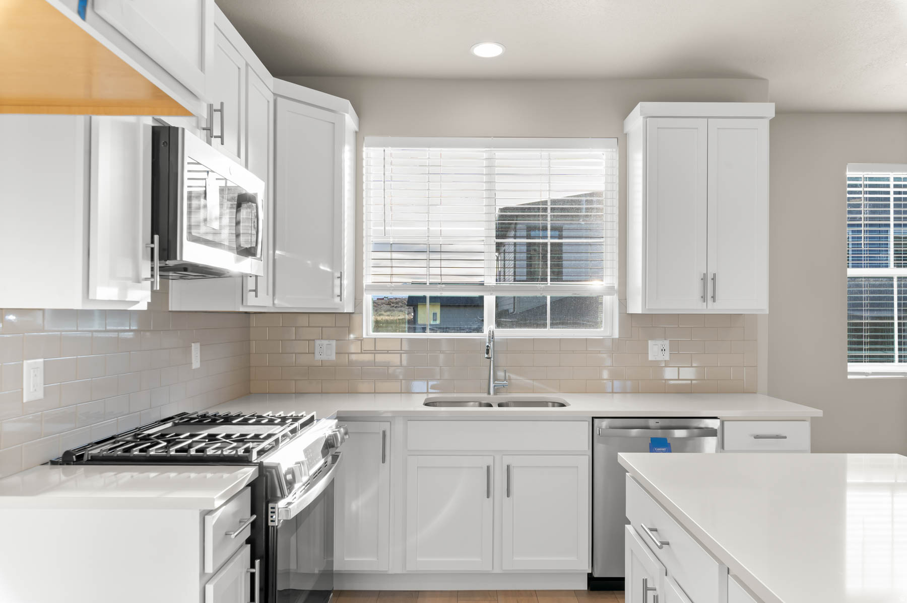 TERRAINE TOWNS 170 - Residential