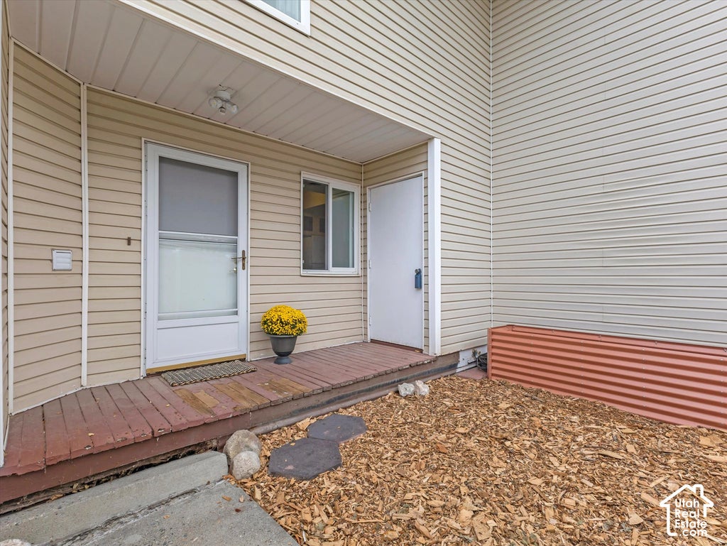 Photo of 5358 S BALDWIN PARK W, Murray, UT 84123 (MLS # 2187131)