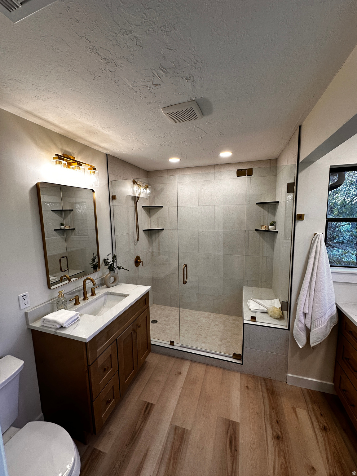 WILLOW FARM ESTATES - Residential