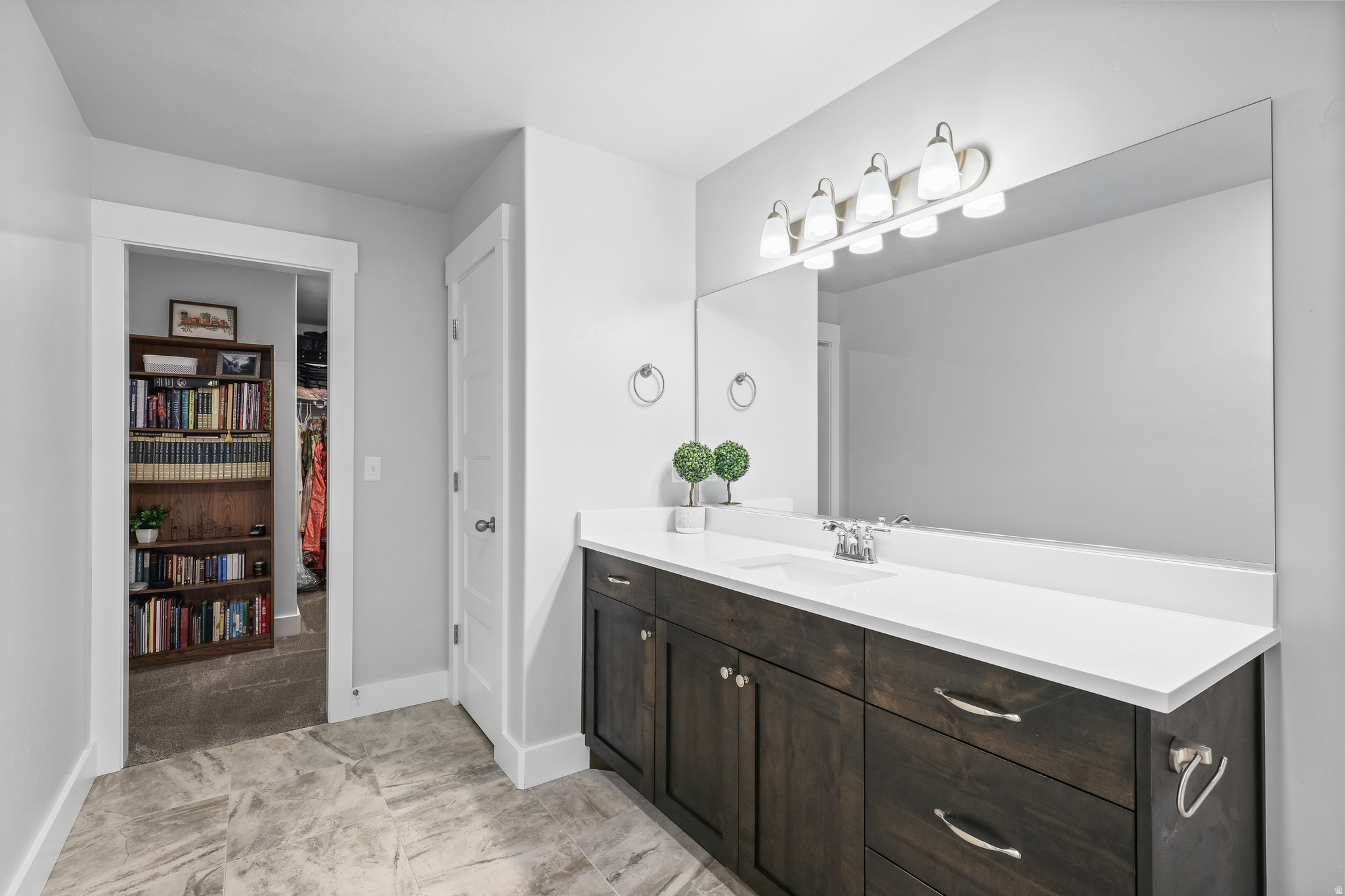 AMBER FIELDS - Residential