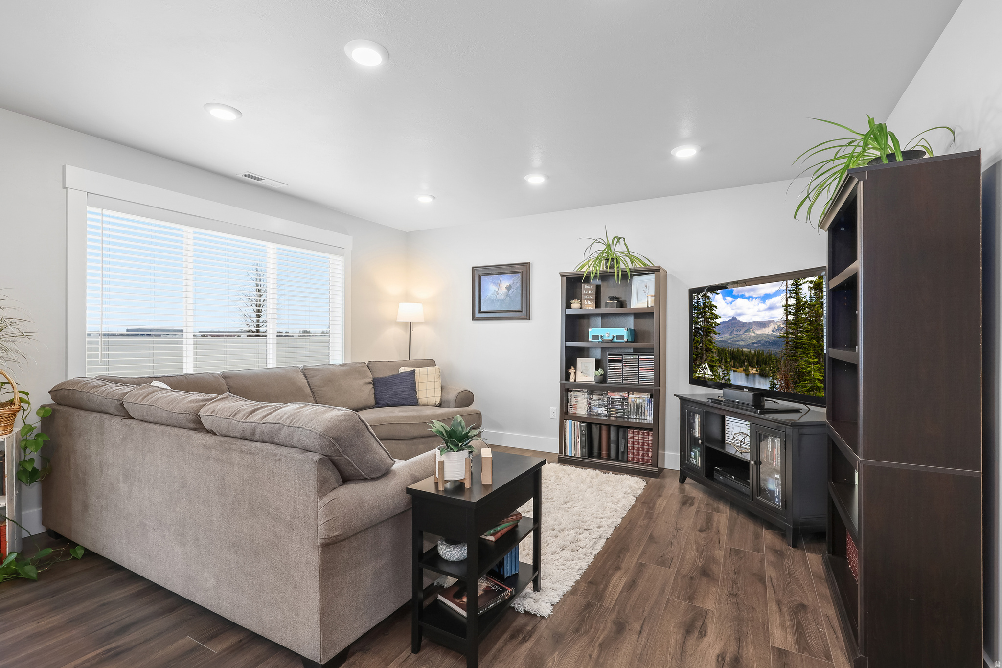 AMBER FIELDS - Residential