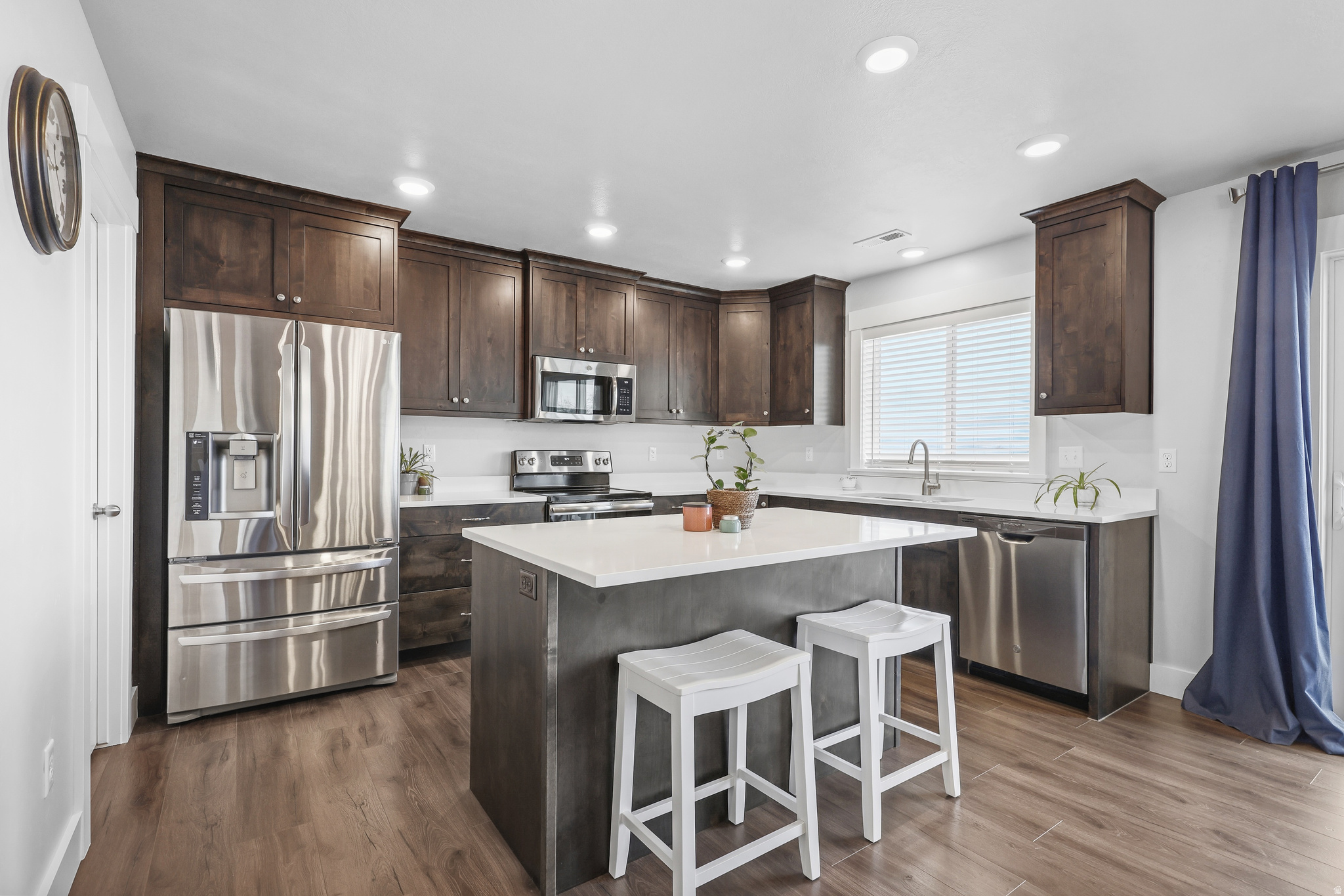 AMBER FIELDS - Residential