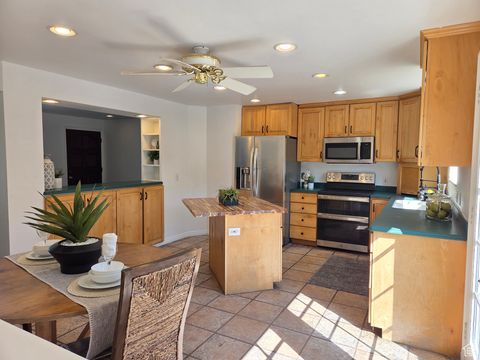 Tiny photo for 7593 S CASA GRANDE CIR, Midvale, UT 84047 (MLS # 2110225)