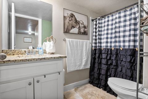 Tiny photo for 660 N 420 W, Lehi, UT 84043 (MLS # 2155440)