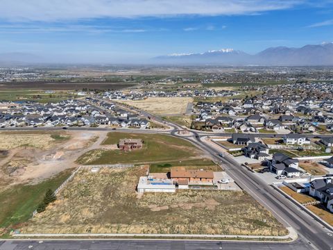 Tiny photo for 296 W OLYMPIC LN #2, Elk Ridge, UT 84651 (MLS # 2146759)