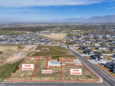 Photo of 296 W OLYMPIC LN #2, Elk Ridge, UT 84651 (MLS # 2146759)