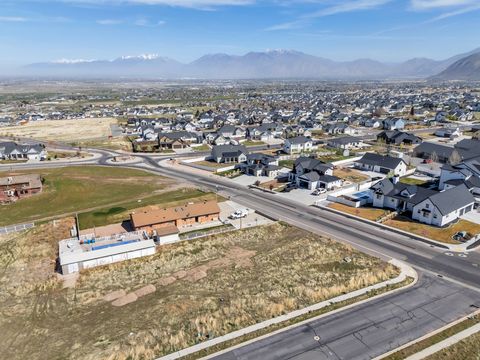 Tiny photo for 296 W OLYMPIC LN #2, Elk Ridge, UT 84651 (MLS # 2146759)