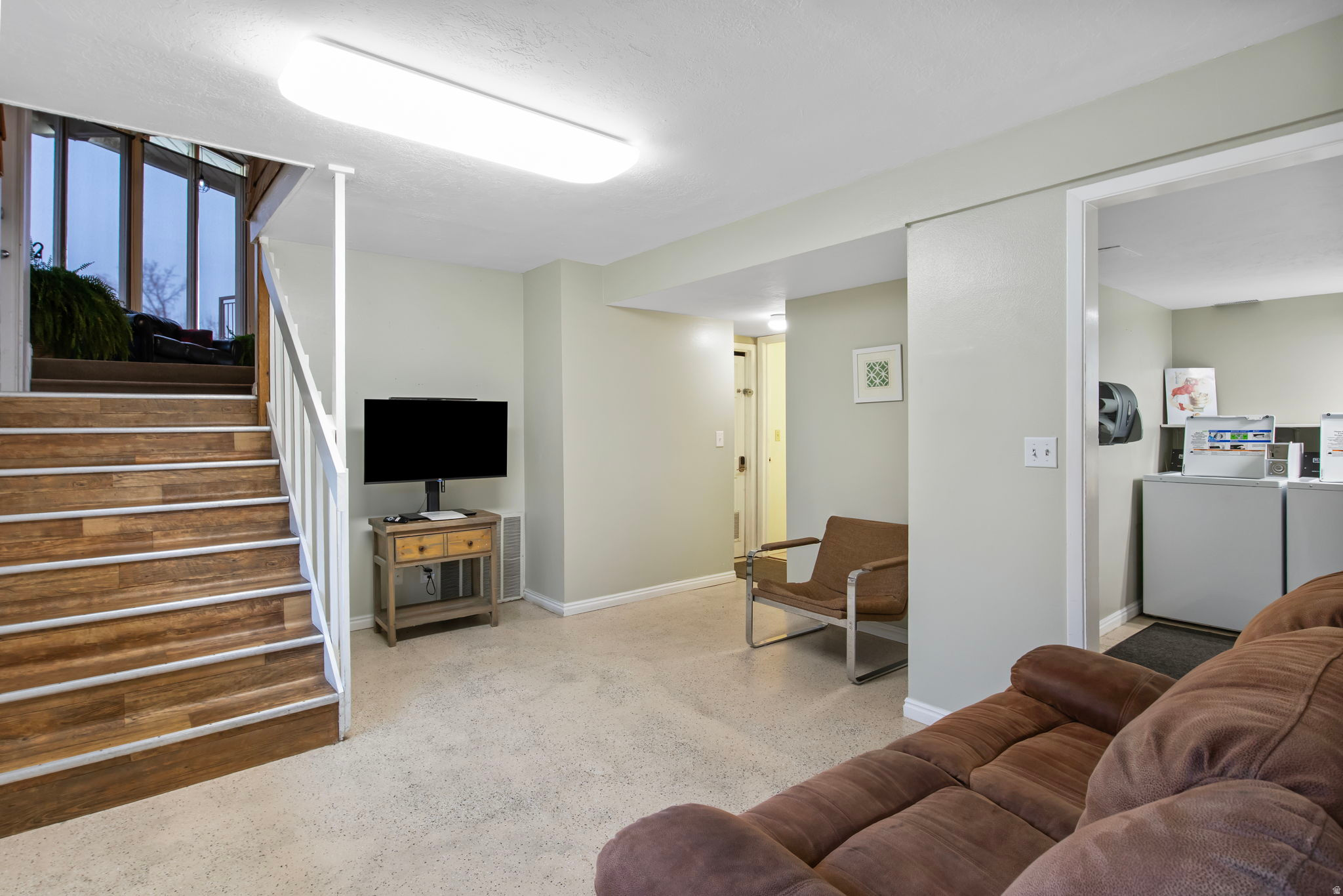 CEDAR SPRINGS - Residential