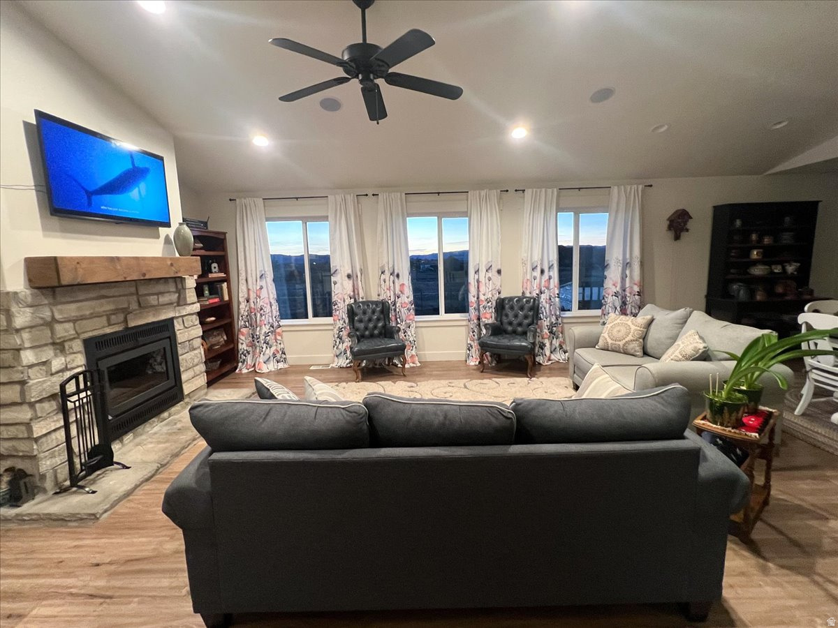 NORTH SUNSET MEADOWS SUBDIVISION - Residential