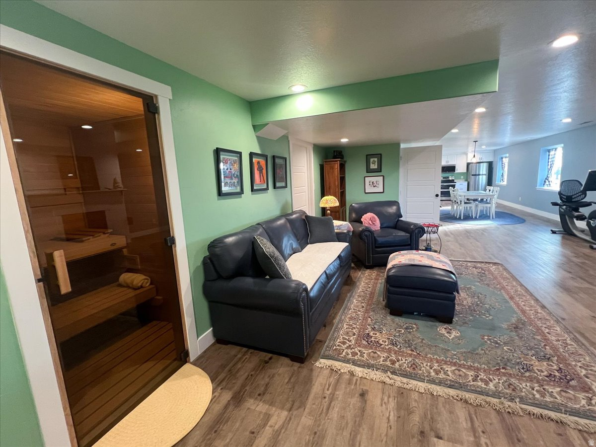 NORTH SUNSET MEADOWS SUBDIVISION - Residential