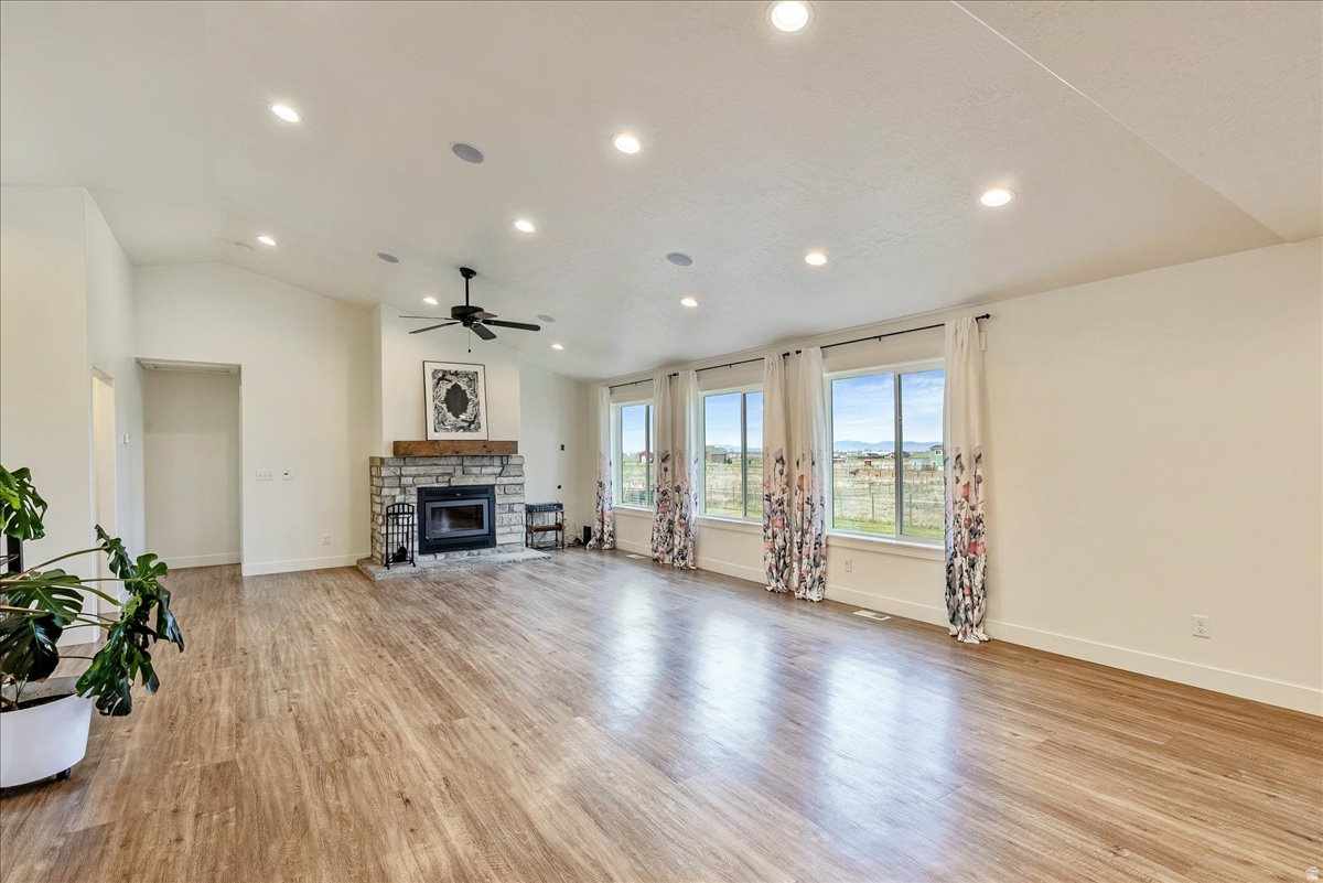 NORTH SUNSET MEADOWS SUBDIVISION - Residential