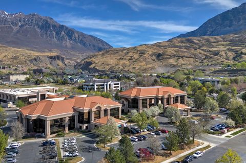 Photo of 320 W RIVER PARK DR, Provo, UT 84604 (MLS # 2150143)