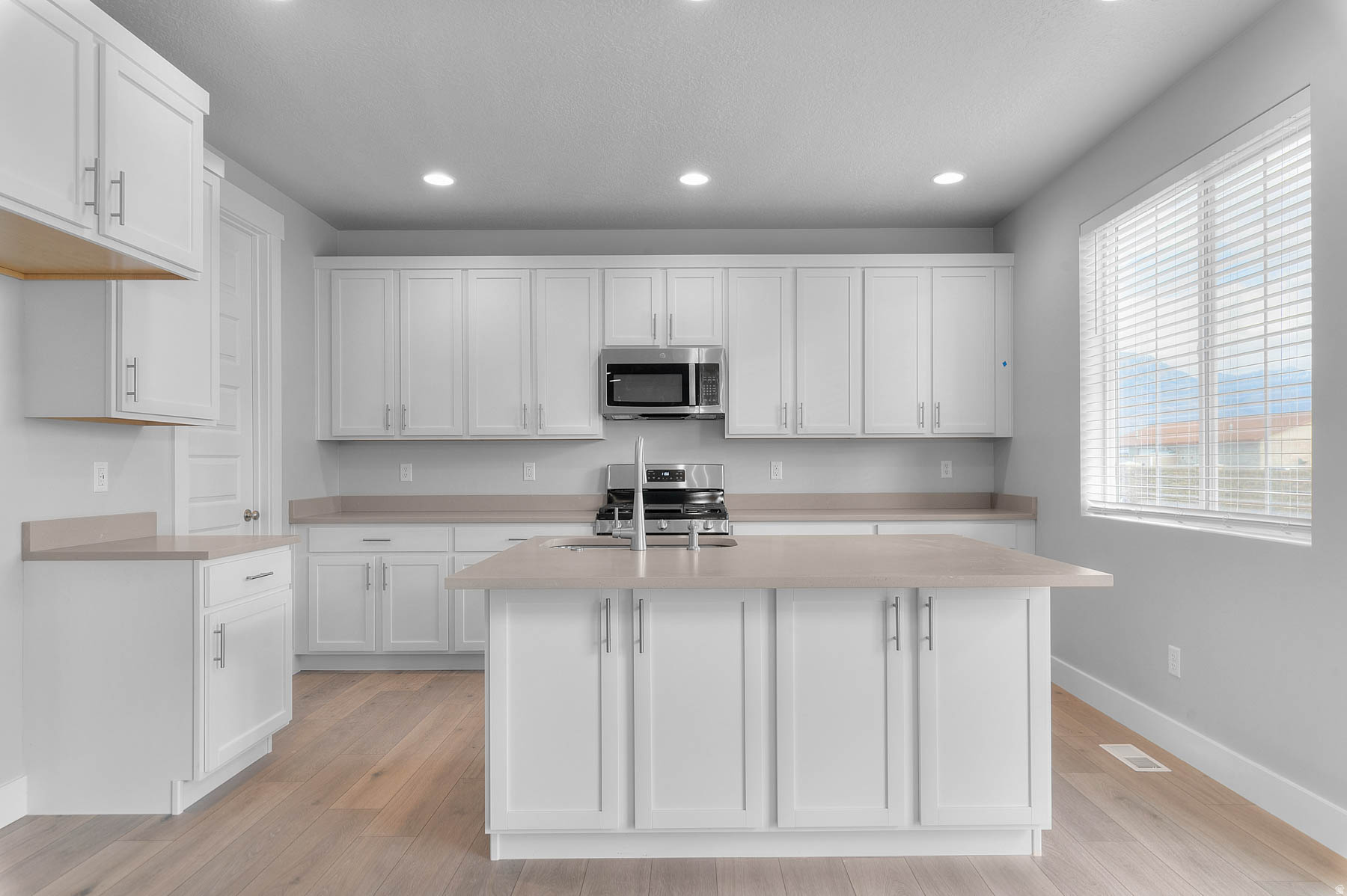 ANDERSON FARMS COLLECTION 919 - Residential