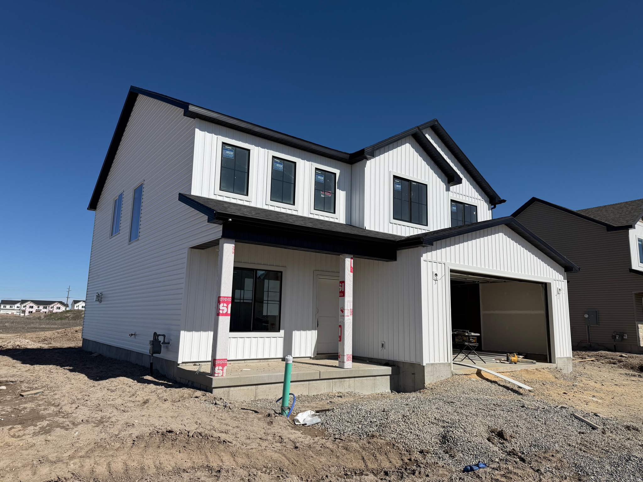 GOLDEN FOREST - Residential