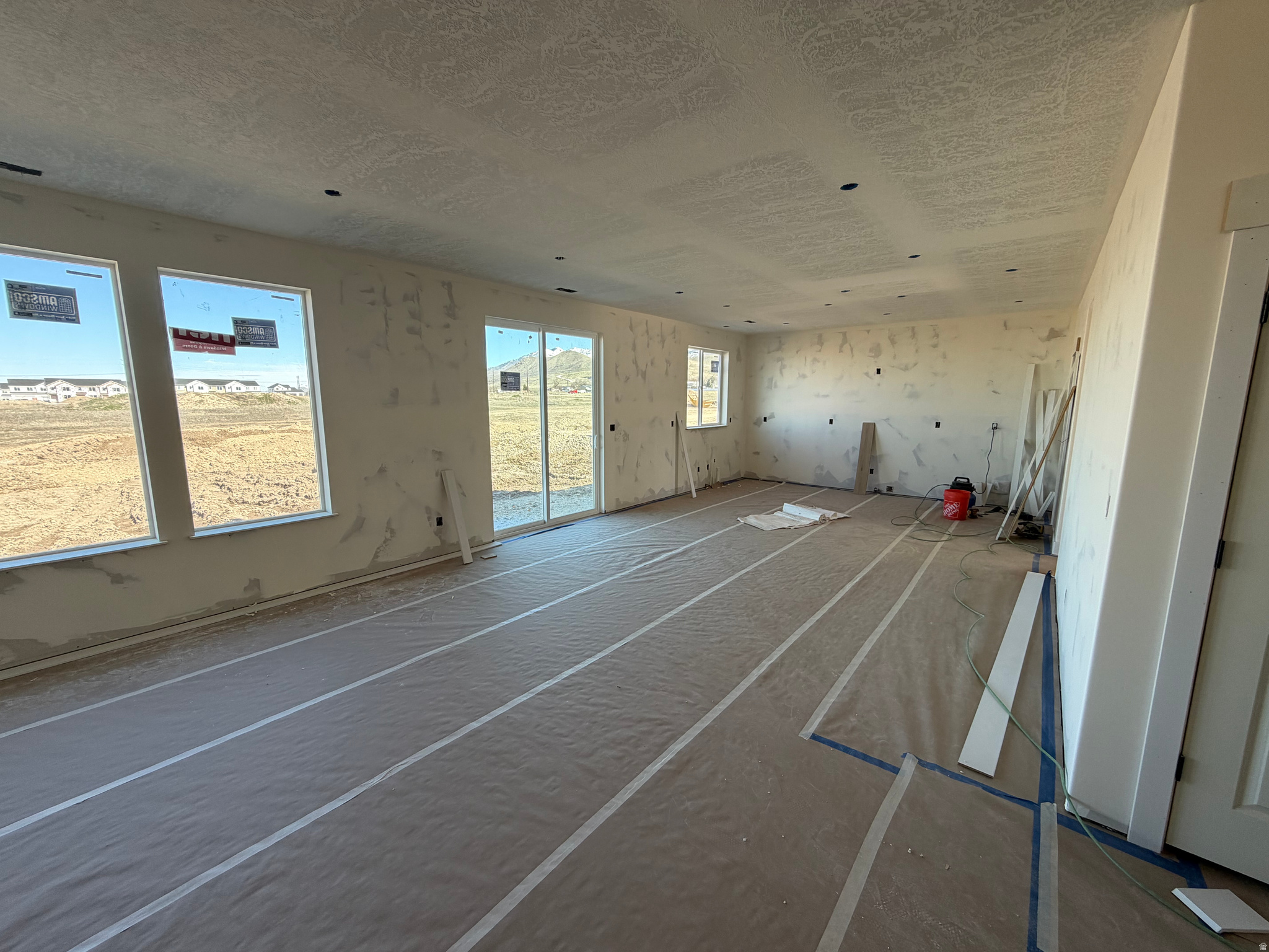 GOLDEN FOREST - Residential