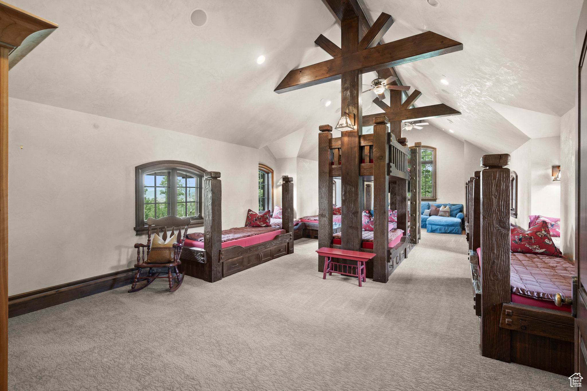 WOLF CREEK RANCH - Residential