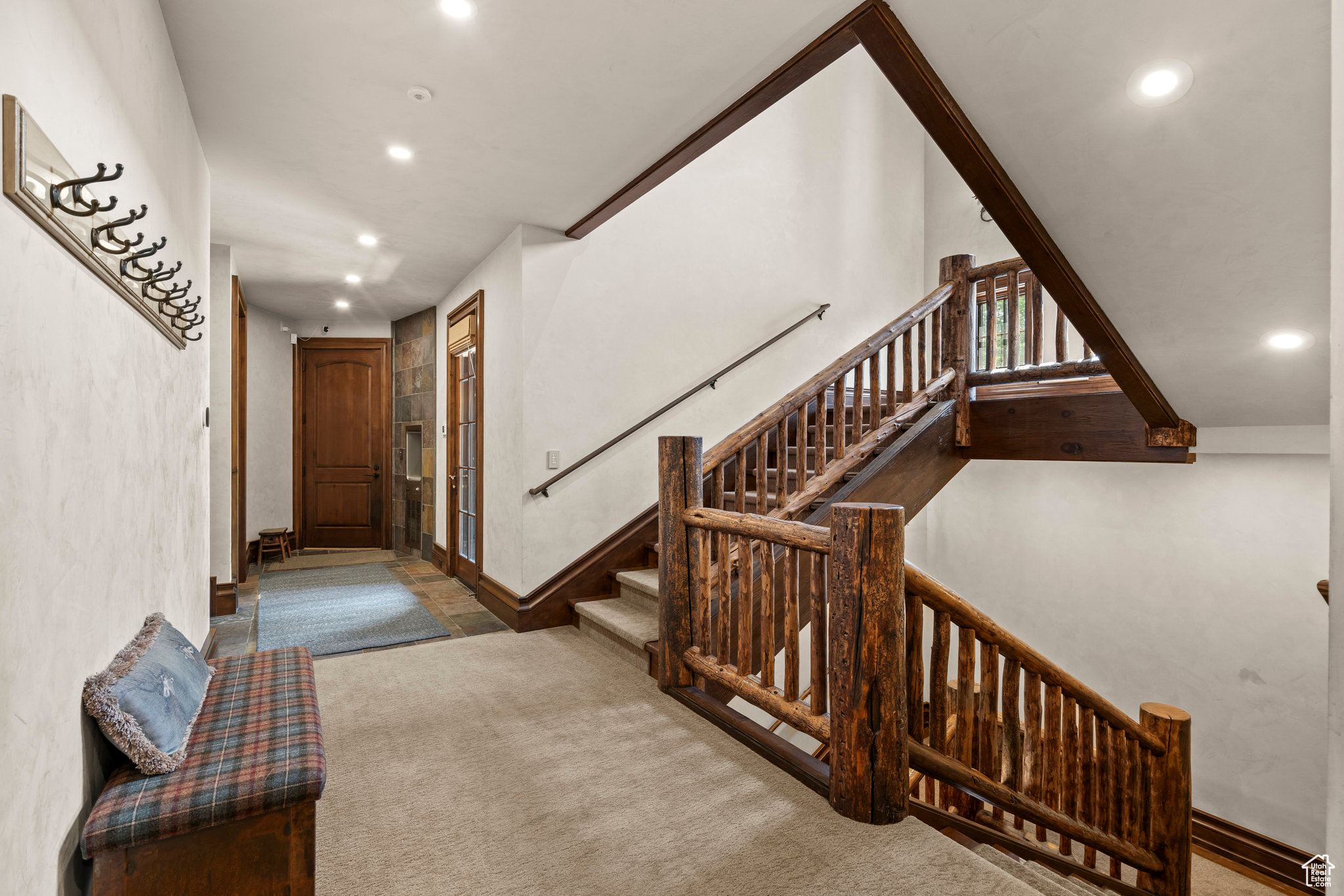 WOLF CREEK RANCH - Residential