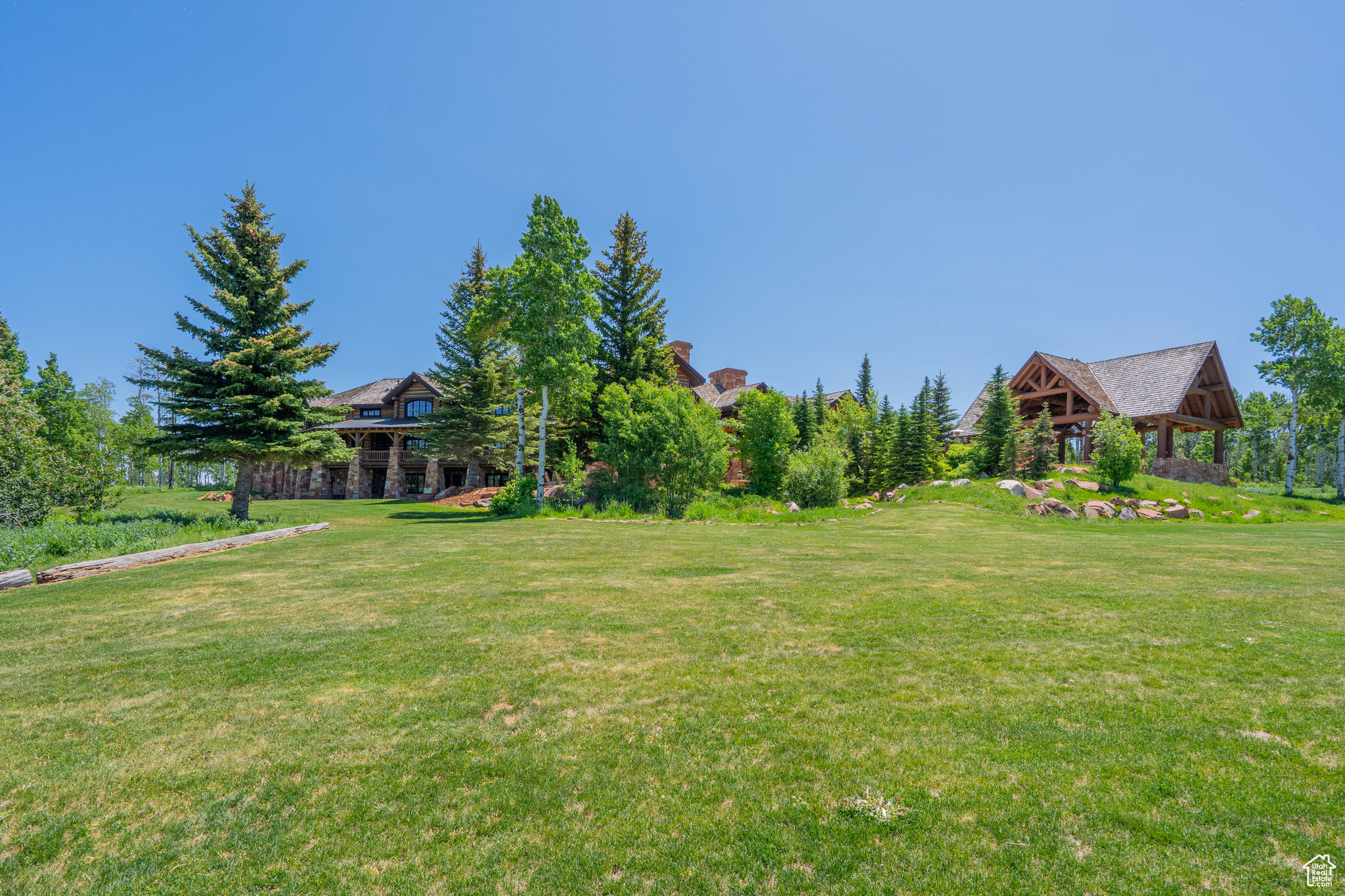 WOLF CREEK RANCH - Residential