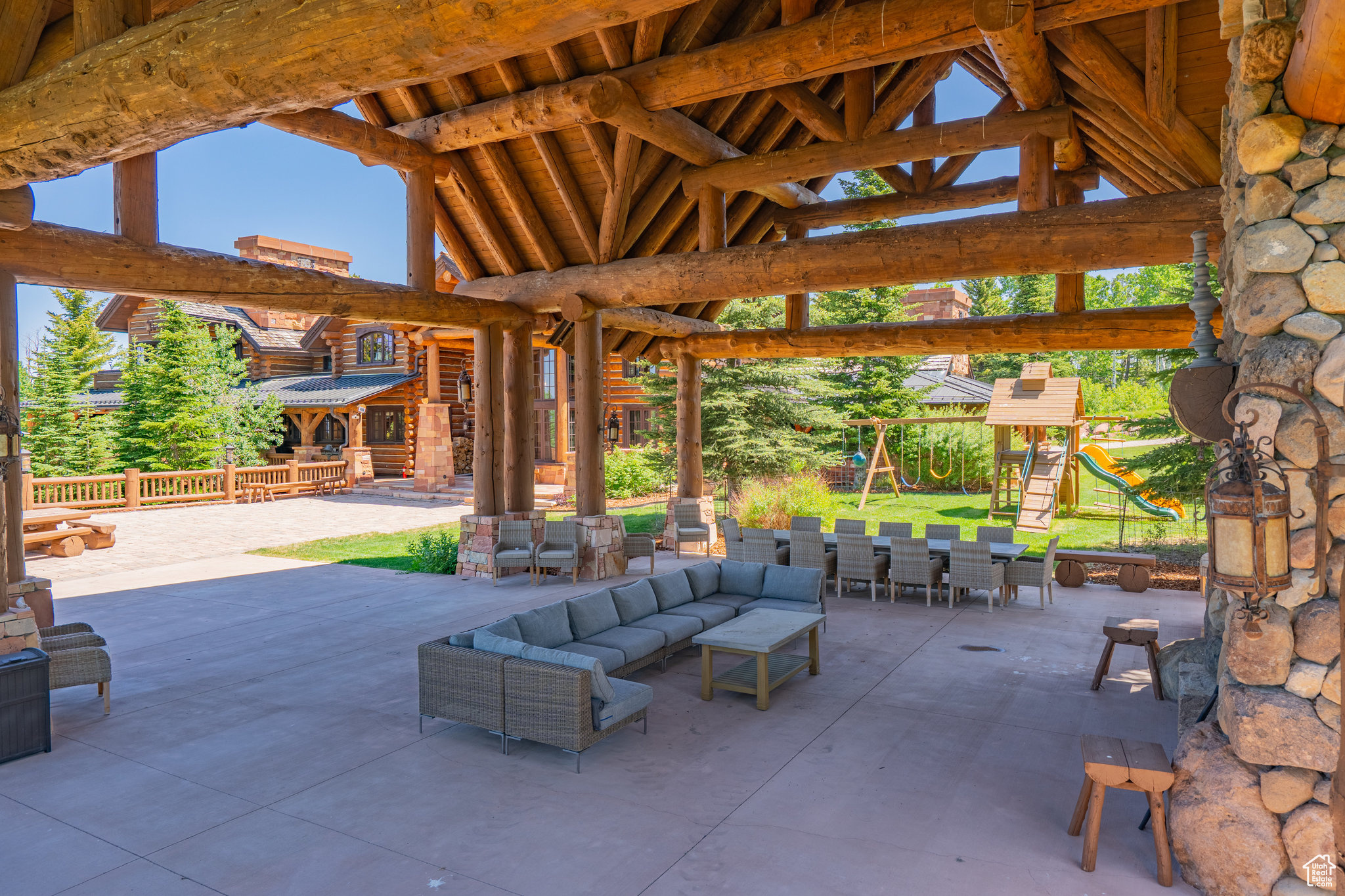 WOLF CREEK RANCH - Residential