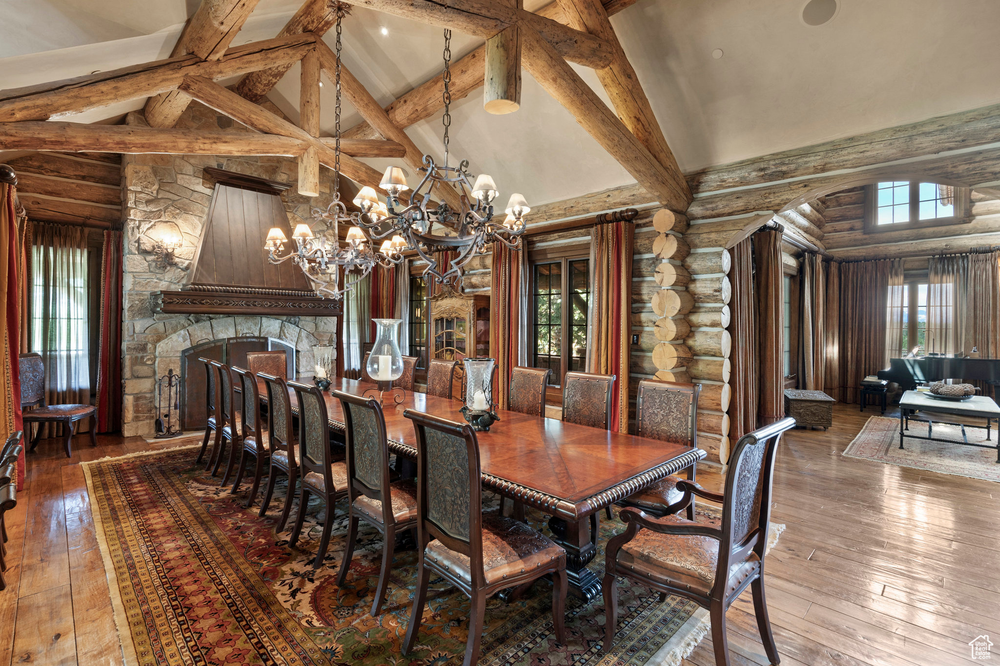 WOLF CREEK RANCH - Residential