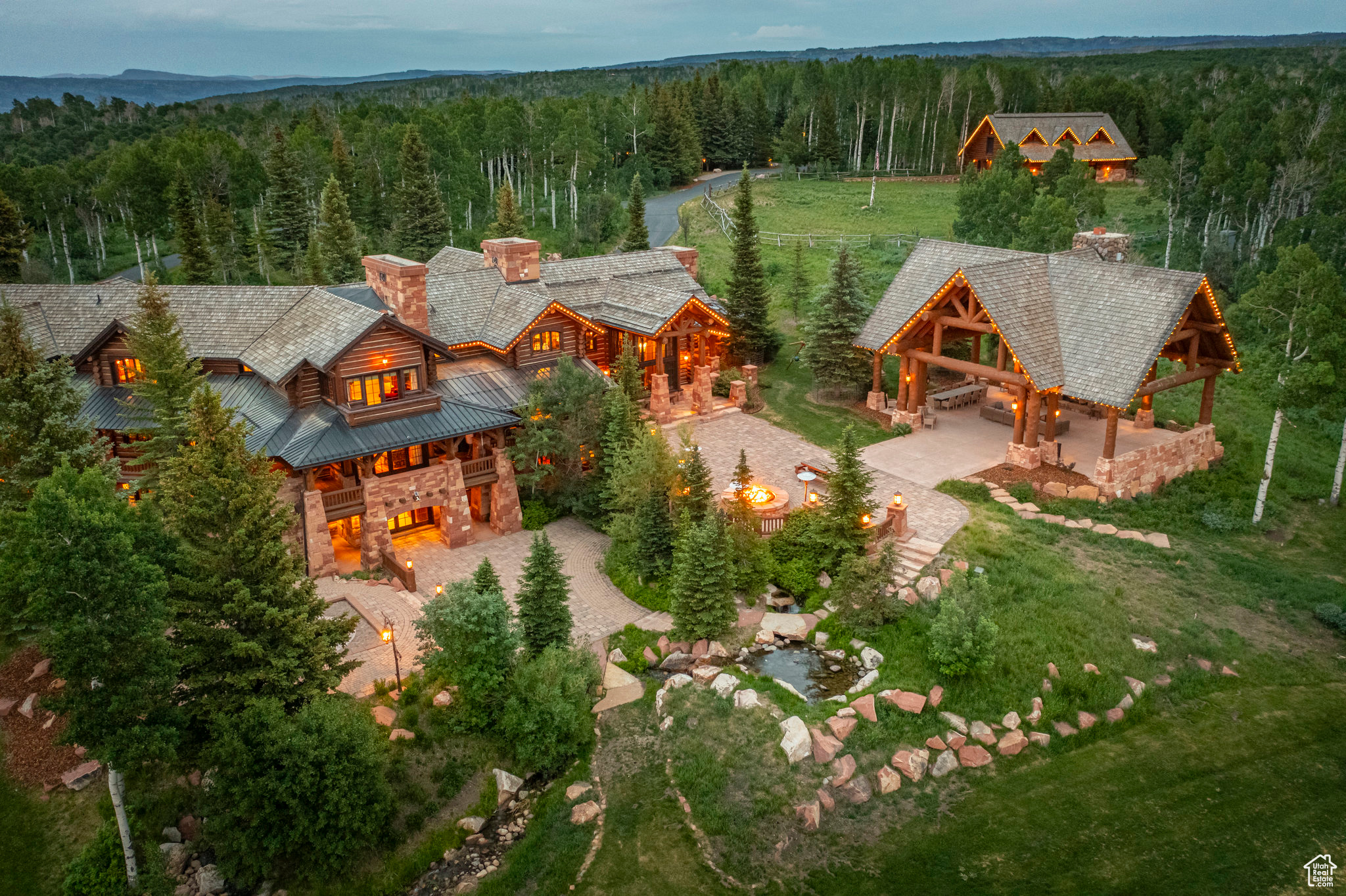 WOLF CREEK RANCH - Residential