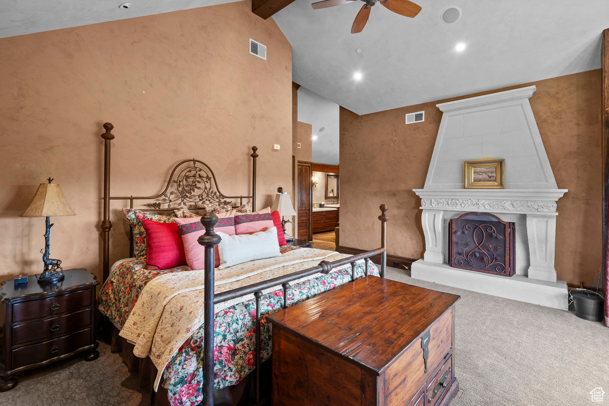 WOLF CREEK RANCH - Residential