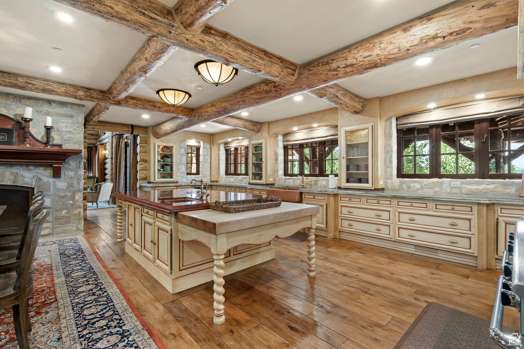 WOLF CREEK RANCH - Residential