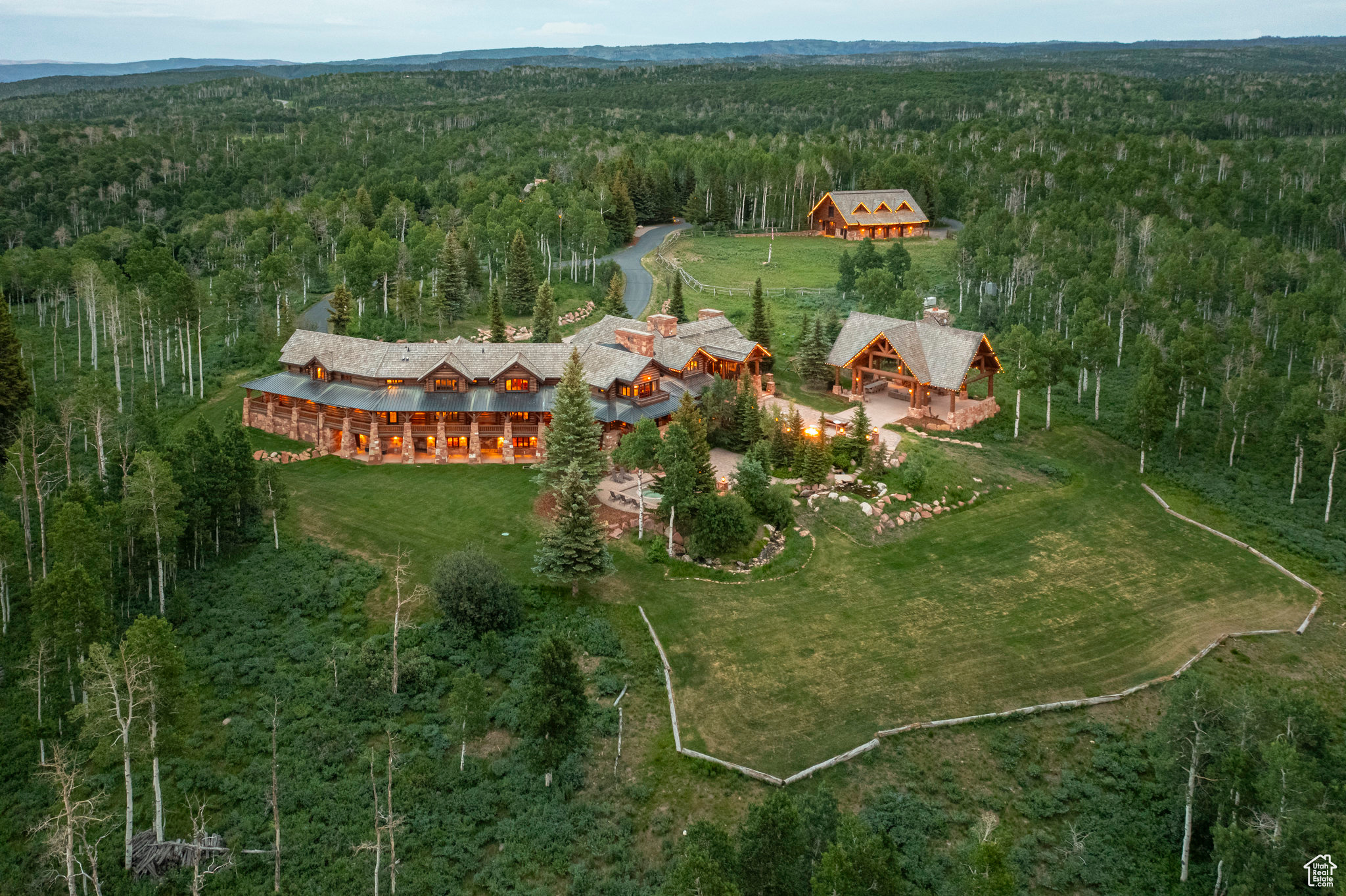WOLF CREEK RANCH - Residential
