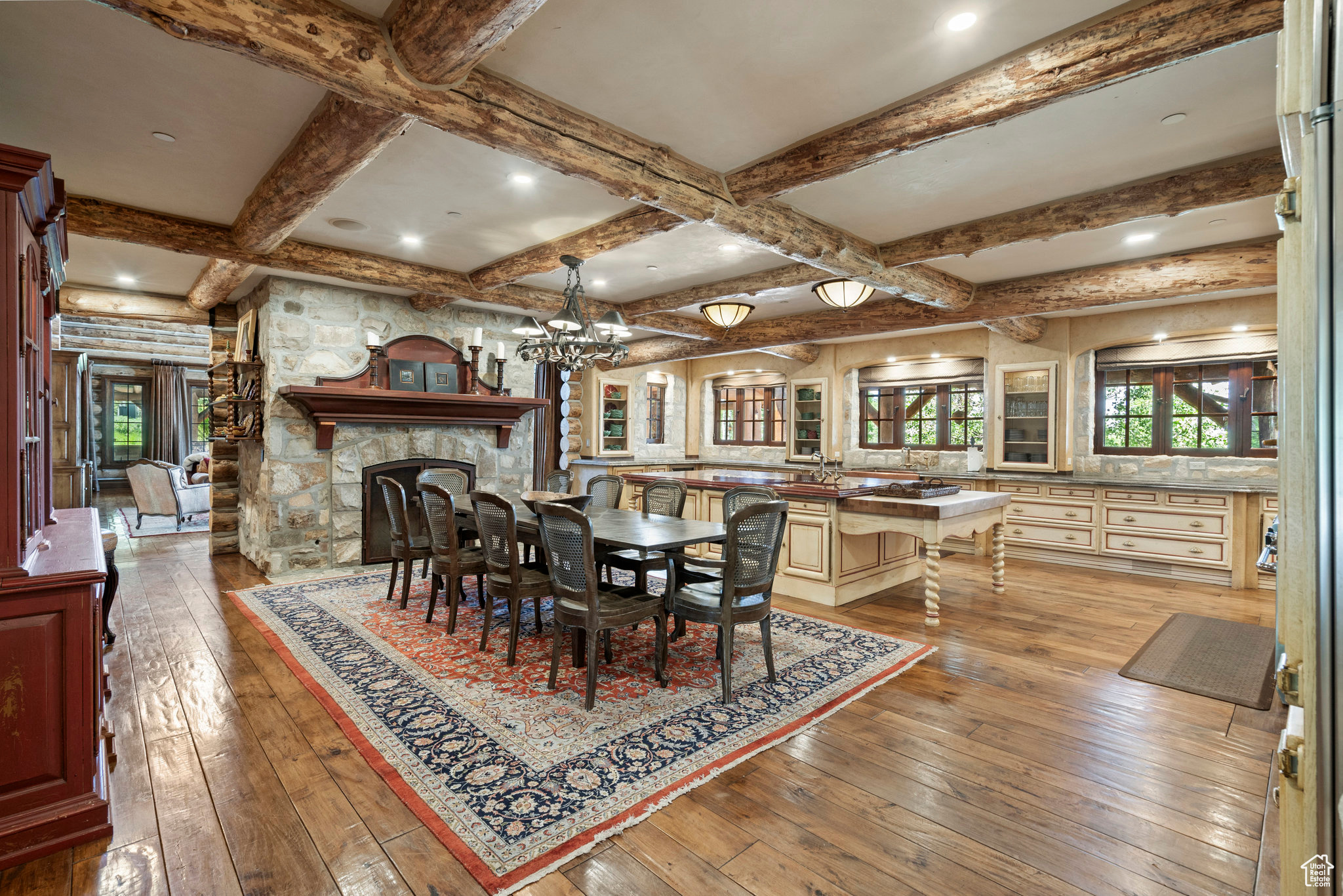 WOLF CREEK RANCH - Residential