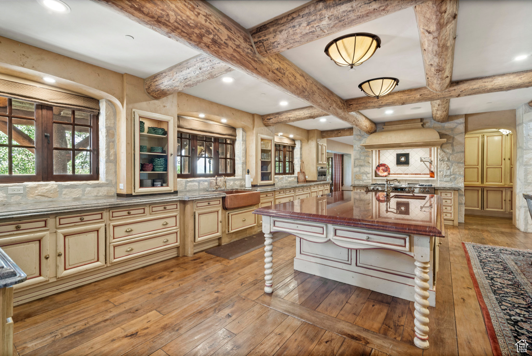 WOLF CREEK RANCH - Residential